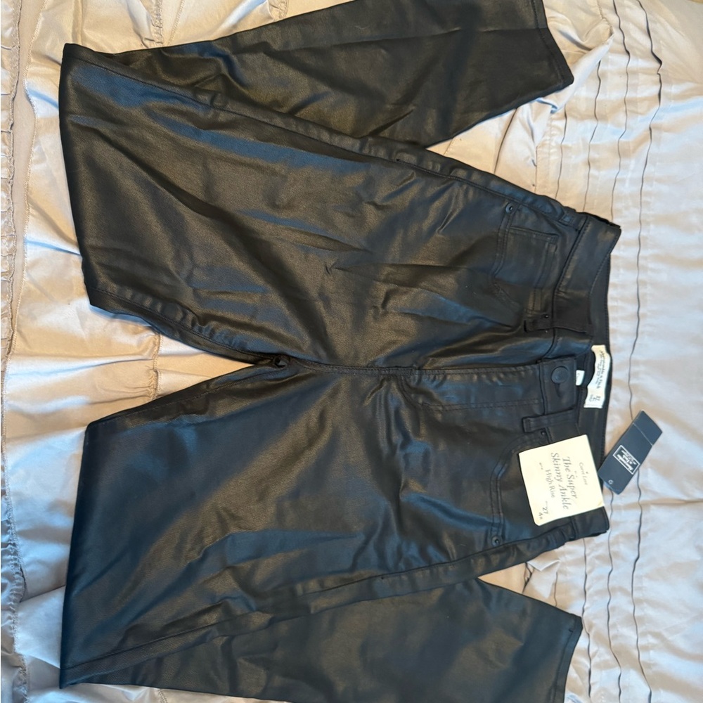 Abercrombie & Fitch Black High-Rise Skinny Jeans